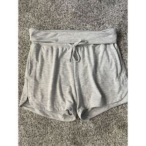 ❤️Old Navy Roll Down Waist Active Shorts